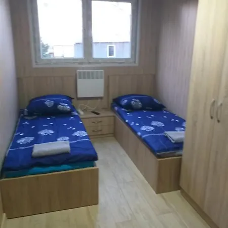 2 Osobowe Kawalerki W Domkach Freezerhause Kozery- Noclegigrodziskpl 792-535-535 Appartement *