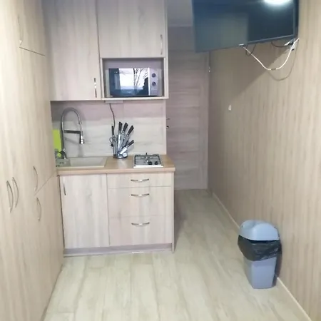 2 Osobowe Kawalerki W Domkach Freezerhause Kozery- Noclegigrodziskpl 792-535-535