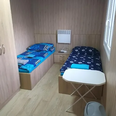 2 Osobowe Kawalerki W Domkach Freezerhause Kozery- Noclegigrodziskpl 792-535-535