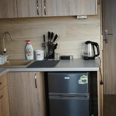 2 Osobowe Kawalerki W Domkach Freezerhause Kozery- Noclegigrodziskpl 792-535-535 *