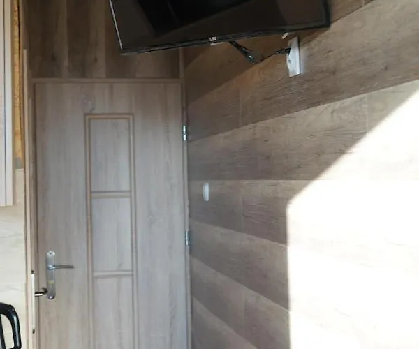 2 Osobowe Kawalerki W Domkach Freezerhause Kozery- Noclegigrodziskpl 792-535-535