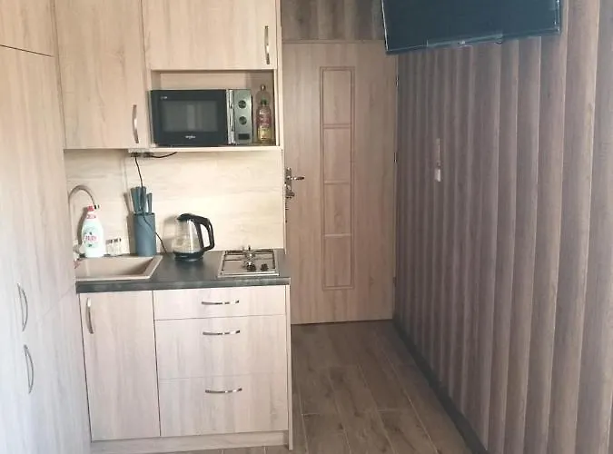 2 Osobowe Kawalerki W Domkach Freezerhause Kozery- Noclegigrodziskpl 792-535-535 Apartament